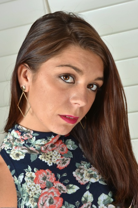 ATK exóticos Olivia Lua