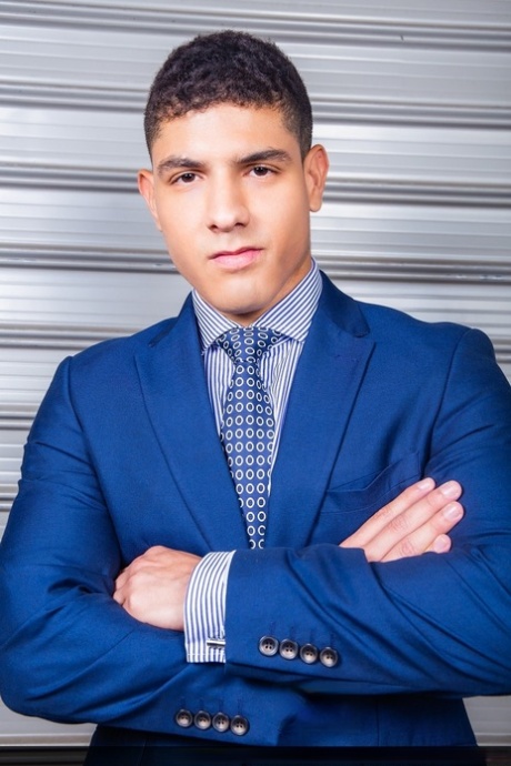 Los empresarios hot gay bastian karim y diego reyes se folla completamente